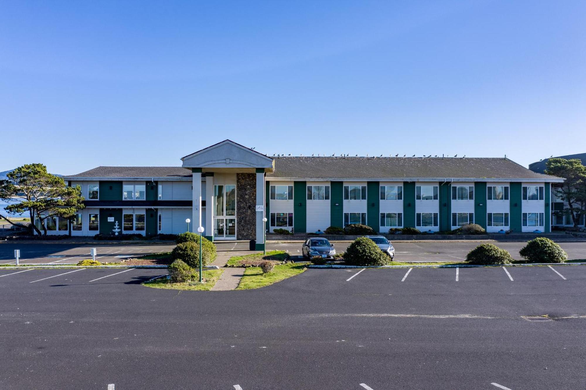 Alsi Resort Hotel Waldport Extérieur photo